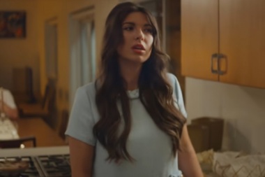 Jenny Tolman dejo caer imagenes de una emotiva historia: Maybe Next Month