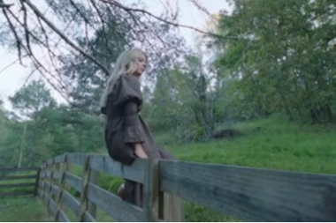 Anne Wilson comparte Carry Me