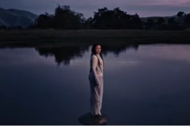 Noah Cyrus suma nuevas historias a su exito