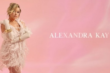 Checa lo nuevo de la artista country Alexandra Kay