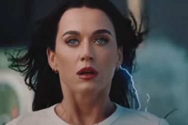 Katy Perry comparte el visual de Bandaids