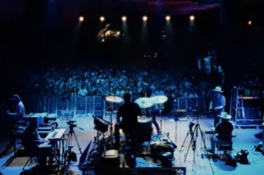 Honky tonk con 49 Winchester