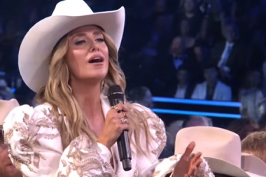 Lainey Wilson y una noche que respiro musica en los Premios CMA