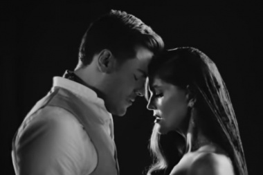 Carlos Rivera y Ana Barbara unieron sus voces en Cuento de Nunca Acabar