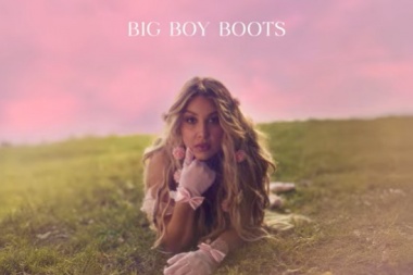 Alexandra Kay le puso caracter a Big Boy Boots