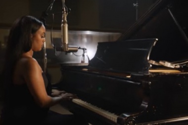 Performance intima de Ruth B. en Sunset Sound