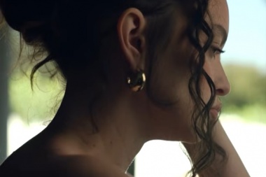 Fall In Love With Her llega en formato cortometraje