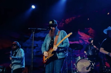 49 Winchester interpreta Russell County Line