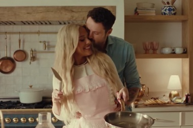 Megan Moroney le puso imagenes a una historia con actitud