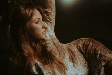 Ashley Kutcher - Useless