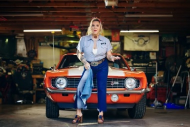 Taylor Austin Dye - Man For That