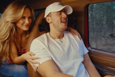 Matt Schuster - Woman