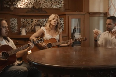 Acoustic: Morgan Myles - Love Is Lonesome