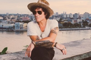 Enrique Bunbury sigue reflejando el curso de su carrera musical