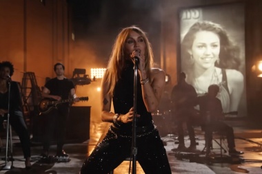 Miley Cyrus lanza Younger You por el aniversario de Hannah Montana