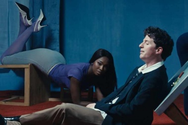 Coco Jones se une a Charlie Puth en Sideways