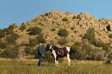 Struggle Jennings amplía la historia visual de su disco Last Name