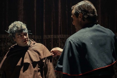 Pity Álvarez estrenó el videoclip cinematográfico de “Lejos de ser”