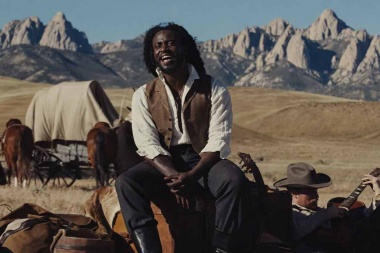 Shaboozey le puso imágenes cinematográficas a “Born To Die”