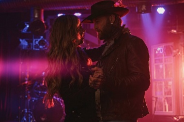 Jackson Dean lanza el videoclip “Make A Liar”
