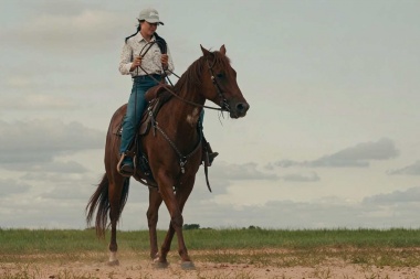 Chancey Williams le puso su estilo western a “Saddle Up”