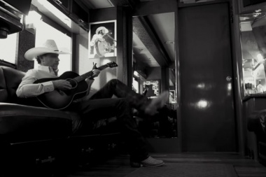 Chancey Williams: amor y country tradicional en “If You Lived Here”