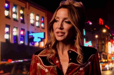 Ashley Monroe pone voz a una ruptura sentimental en “Haunted”