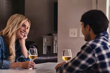 Chase Wright pide una última noche en “Over Tonight”
