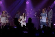 Bersuit y Lali se unen en una nueva versión de “El Viento Trae Una Copla”