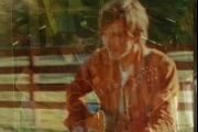 Charlie Worsham y el paso del tiempo en “Years Go By”