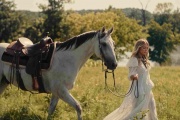 Anne Wilson comparte “Who I Am To You”