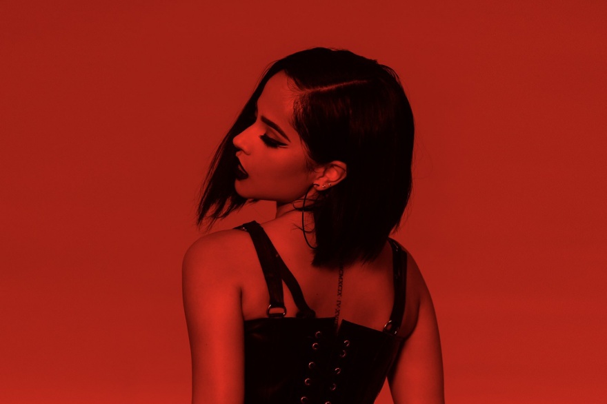 Becky G 'Mala Santa' - Rock, Pop, Country, Motivación, New Music Videos