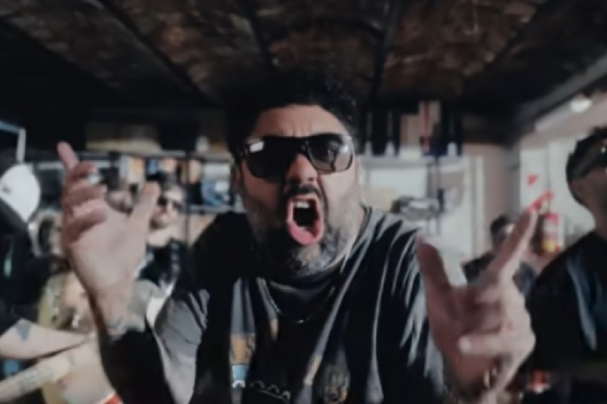 Cruzando el Charco - Harto