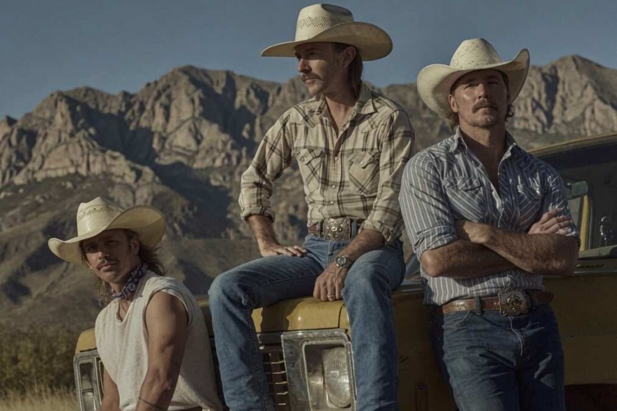 La banda country Midland presenta el video musical de “Vaquero”